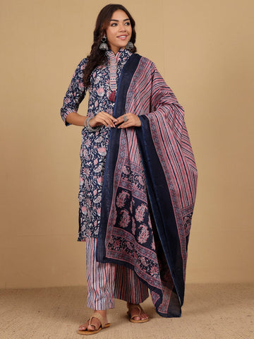 Varanga Women Ethnic Floral Printed Mandarin Collar Kurta With Stripper Trouser & Dupatta